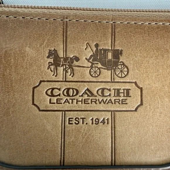 Coach Leather Mini Skinny ID Case Wallet Keychain Bag Charm B4/Tan Brown NWT - Picture 2 of 11
